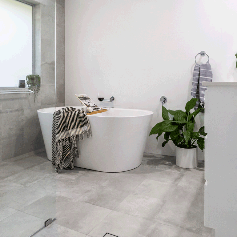 Grey & White bathroom in Ballina NSW by Northern Rivers BathroomRenovations