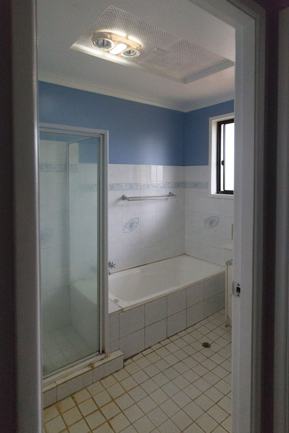 before photo of bathroom before renovation